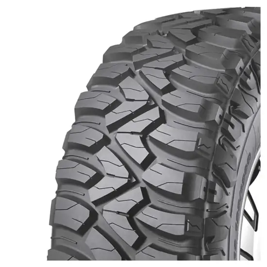 Kumho Road Venture MT71 295/70R18 all-terrain 4x4 and SUV tyres available in Kenya